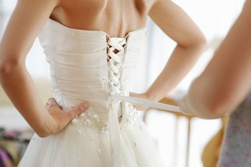 10 Common Wedding Dress Mistakes