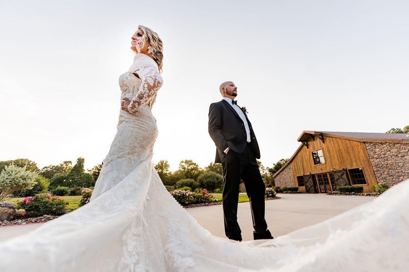 Kristi and Mathew's stunning barn wedding 6~13~22