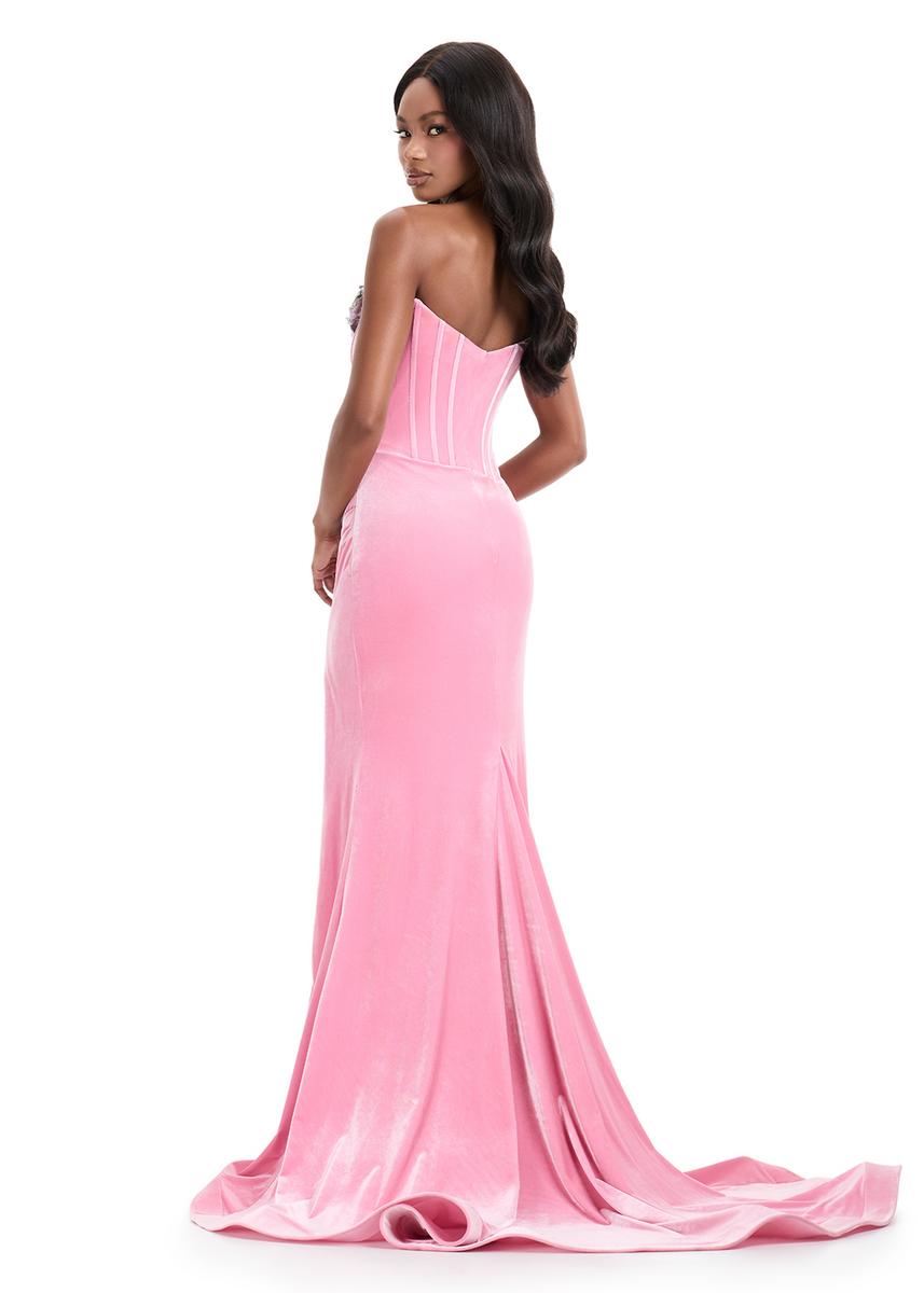 ASHLEYlauren Dress 12078 - Sweetheart Neckline, Long Fitted Silhouette