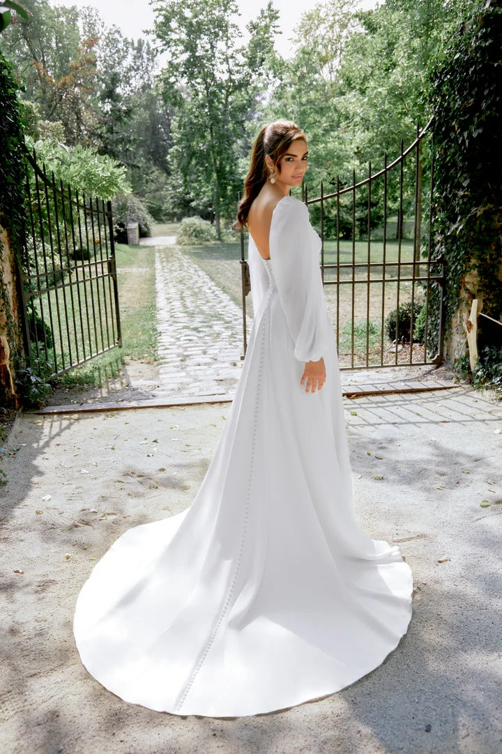 33291 - A-Line Wedding Dress with Timeless Silhouette