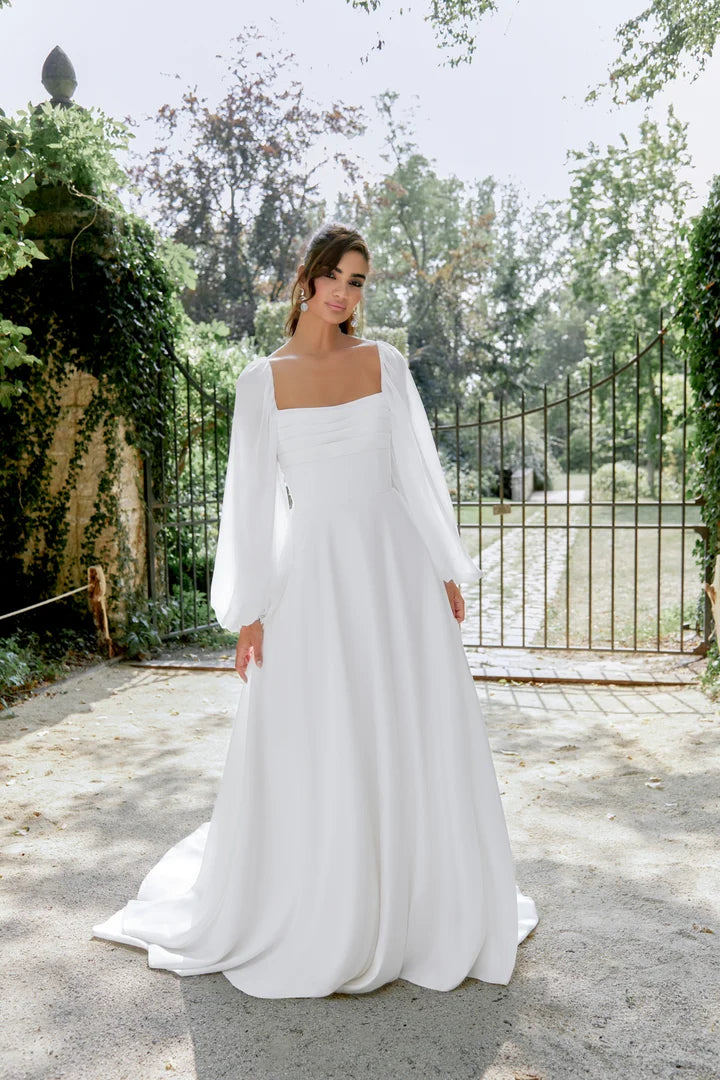 33291 - A-Line Wedding Dress with Timeless Silhouette