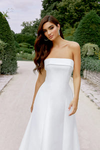 33292 - Romantic A-Line Wedding Gown with Flowy Skirt