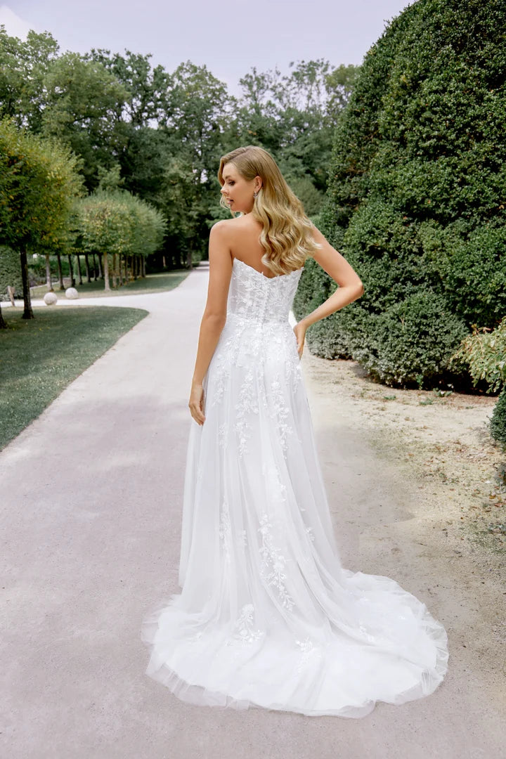 33297 - Soft A-Line Bridal Dress with Lace Detailing