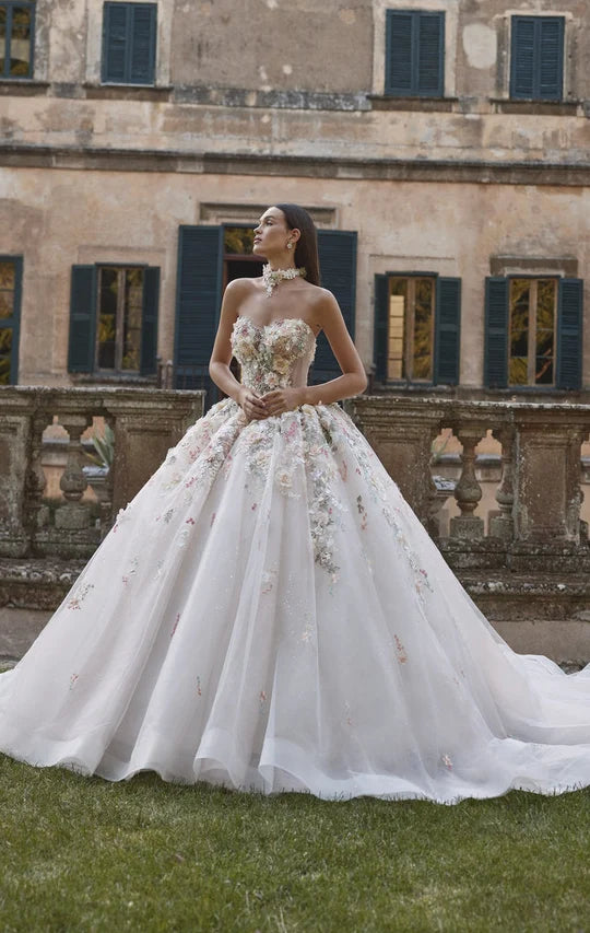 34815-Strapless Sweetheart Neckline Tulle Ballgown Wedding Dress