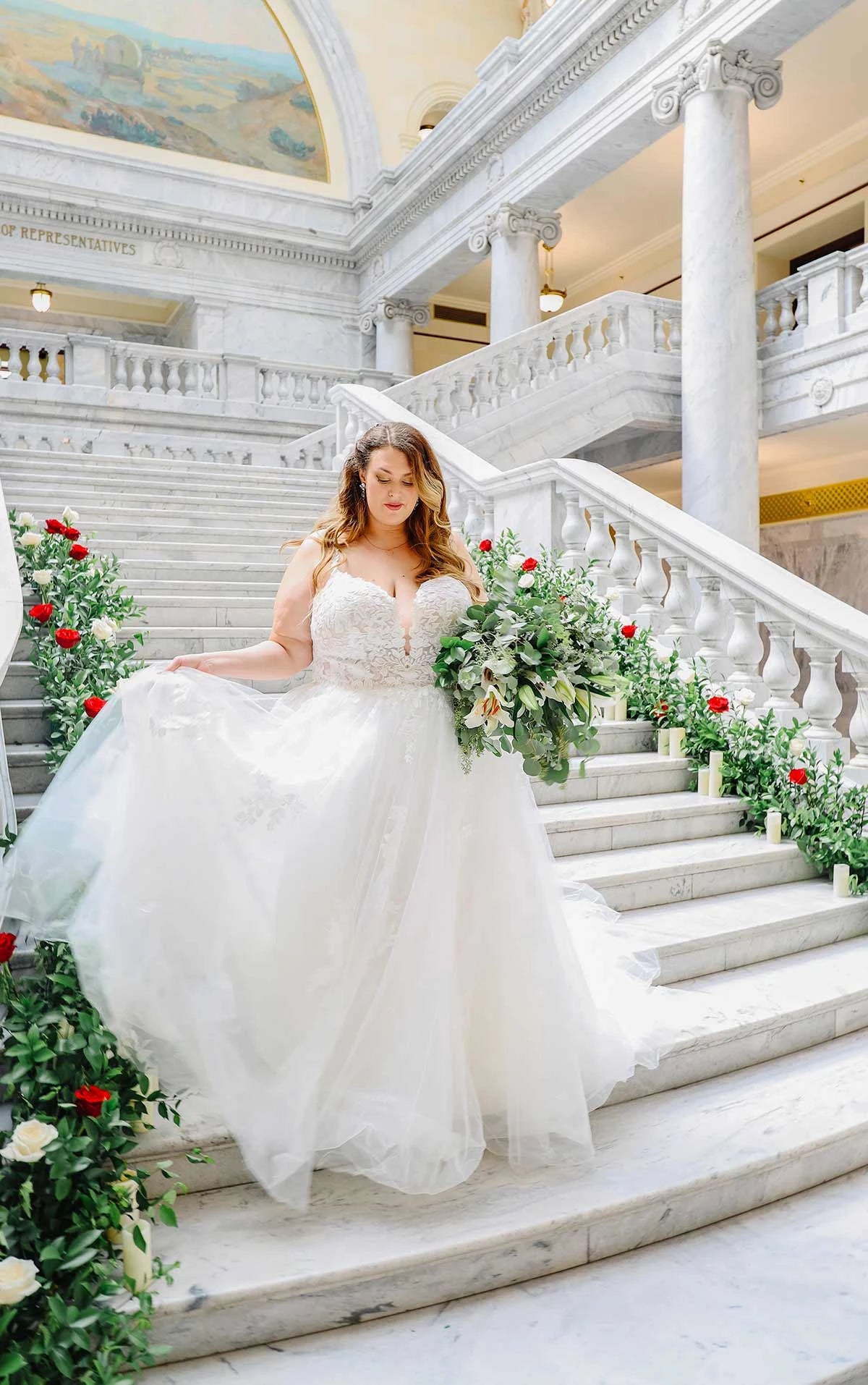 29890-A-line Plus Size Wedding Dress with Lace Bodice