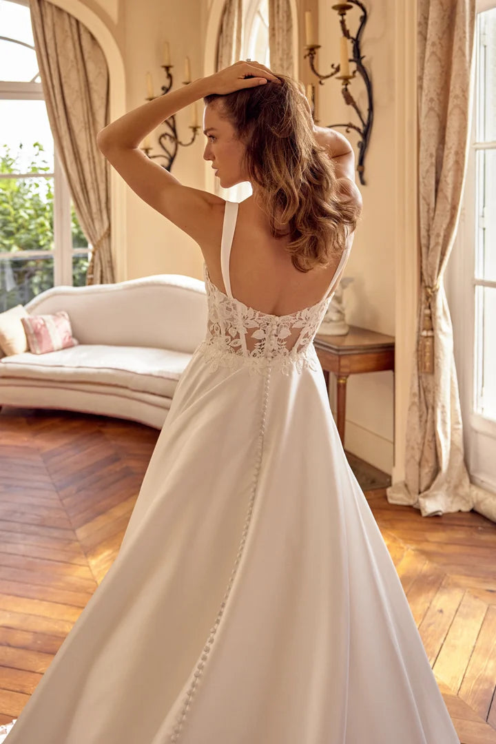 34859-Mikado A-line With Lace Applique Detail