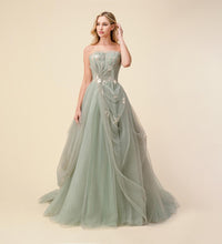 Andrea and Leo Dress A1015