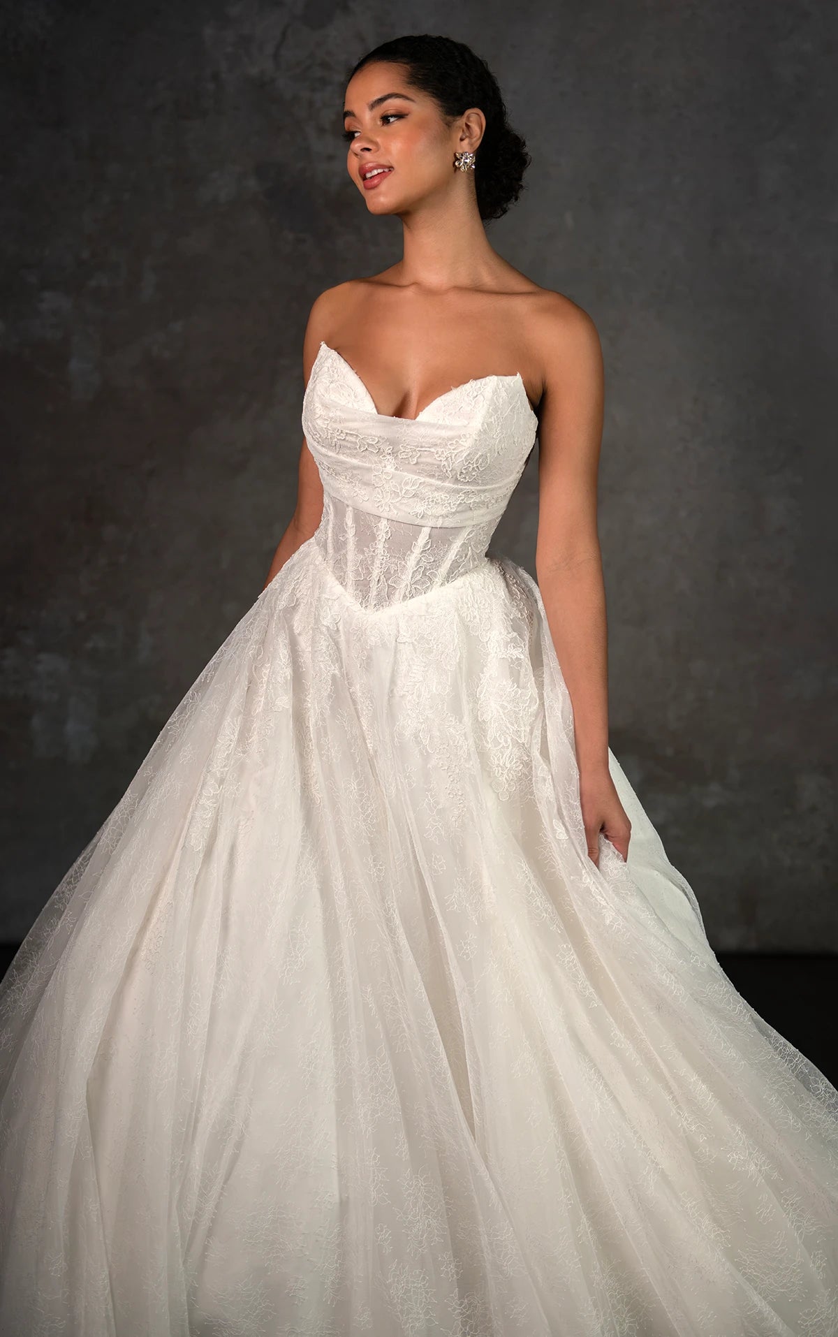 33322 - Timeless Ball Gown Bridal Gown with Classic Lace