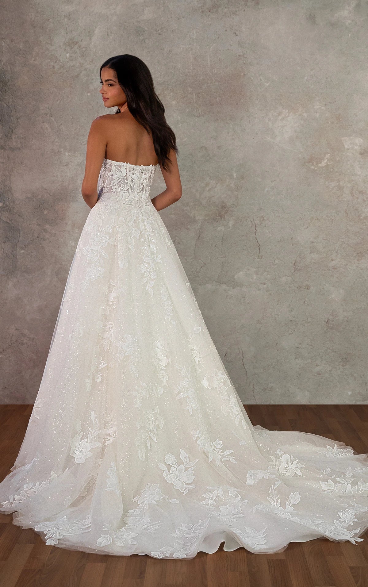 33614 - Elegant A-Line Bridal Gown for Classic Brides