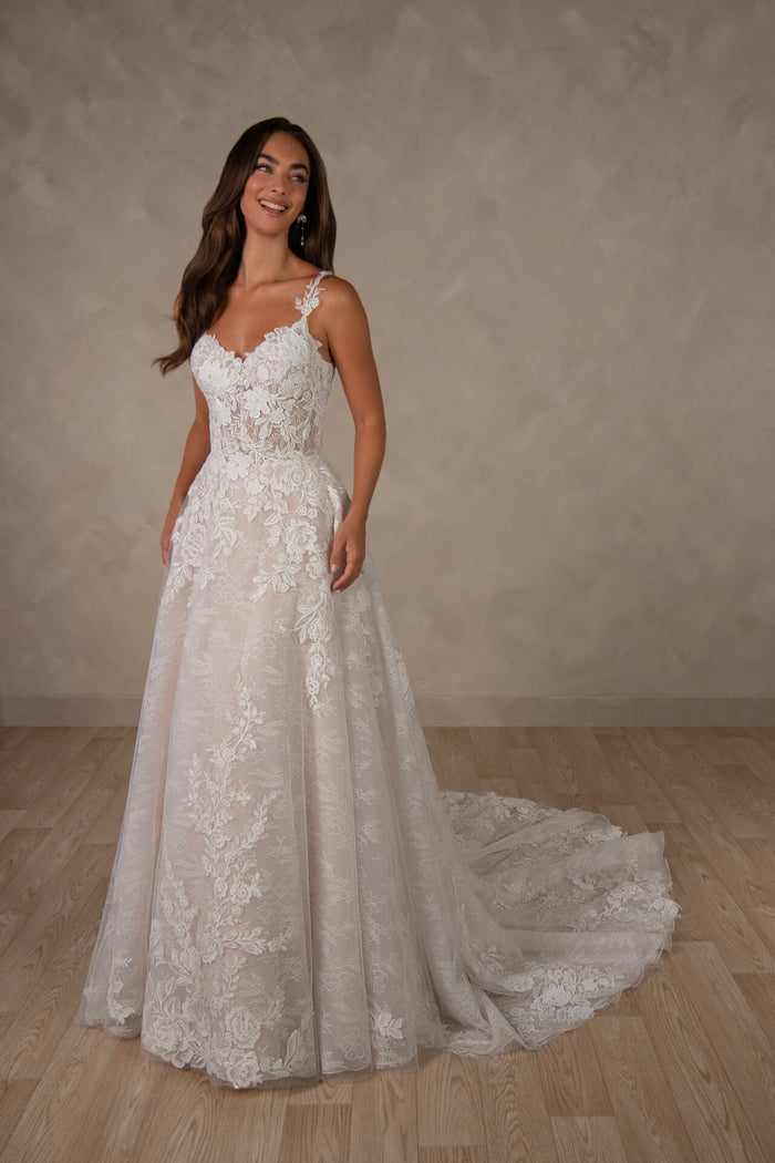 35995-Lace A-line Sweetheart Neckline Wedding Dress