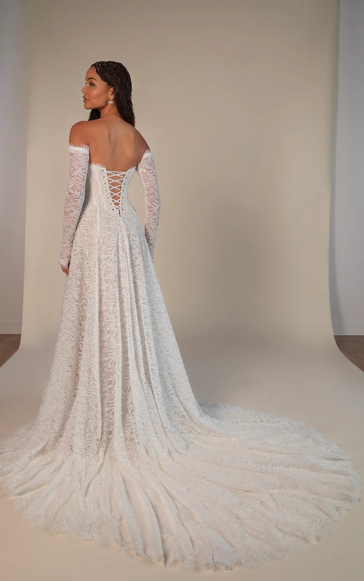 34783-Romantic Lace Corset A-Line Wedding Dress