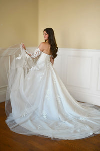 33343 - Full Tulle A-Line Bridal Gown with Romantic Lace