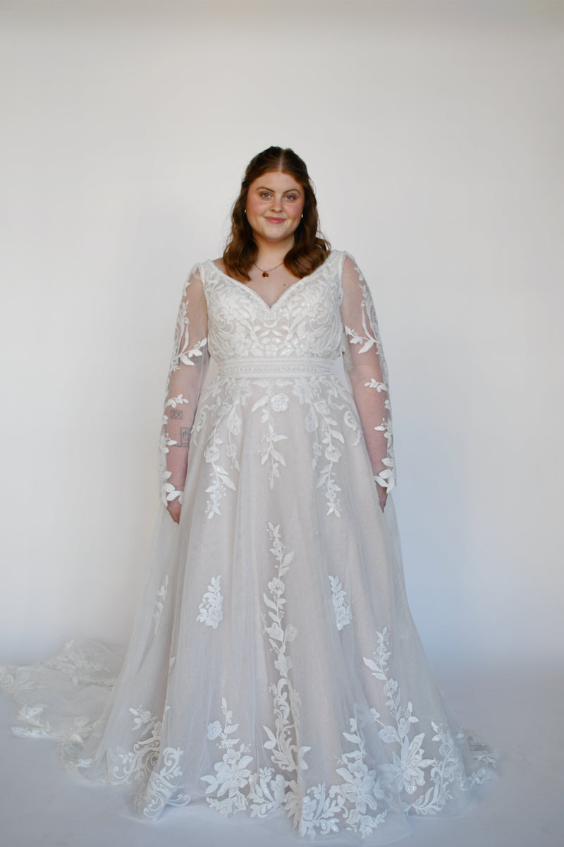 33313 - Romantic Boho A-Line with Detachable Long Sleeves