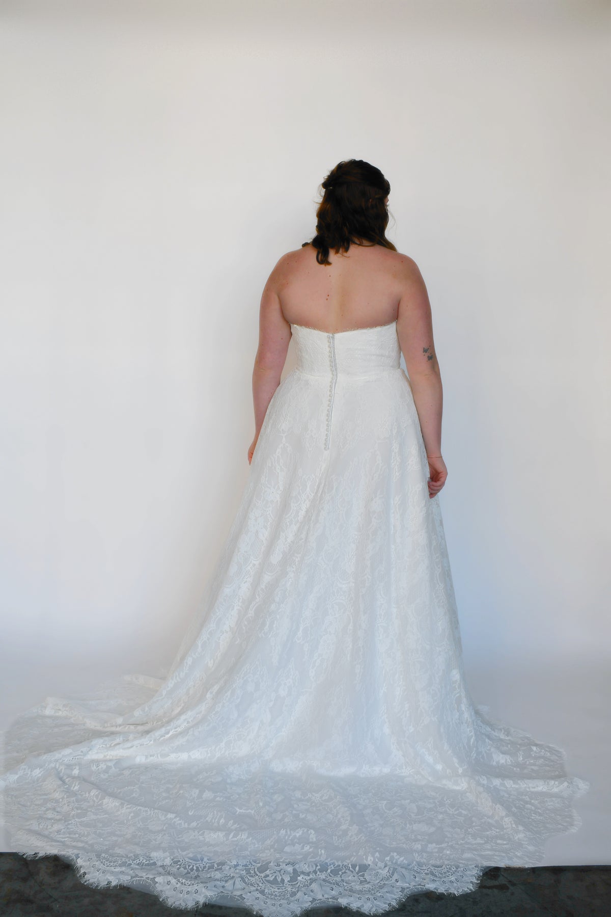 34347 - Chantilly Lace A-Line