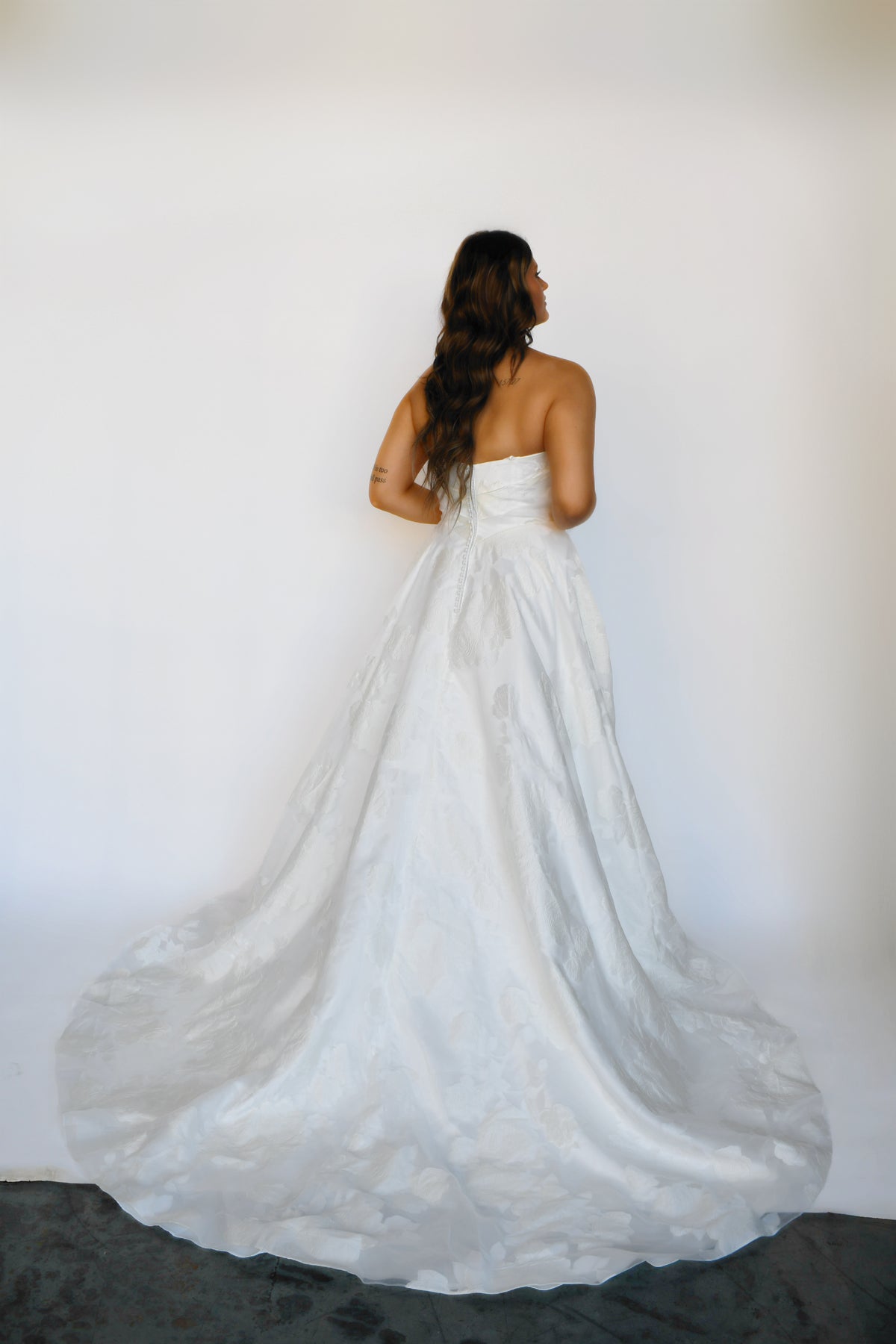 33331 - Burn Out Jacquard A-Line