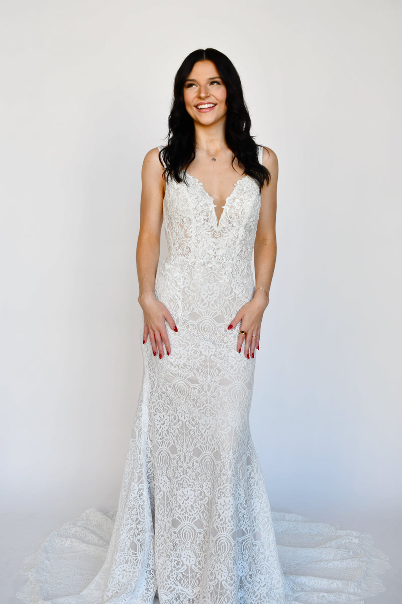 32778 - Chantilly Lace Fit and Flare