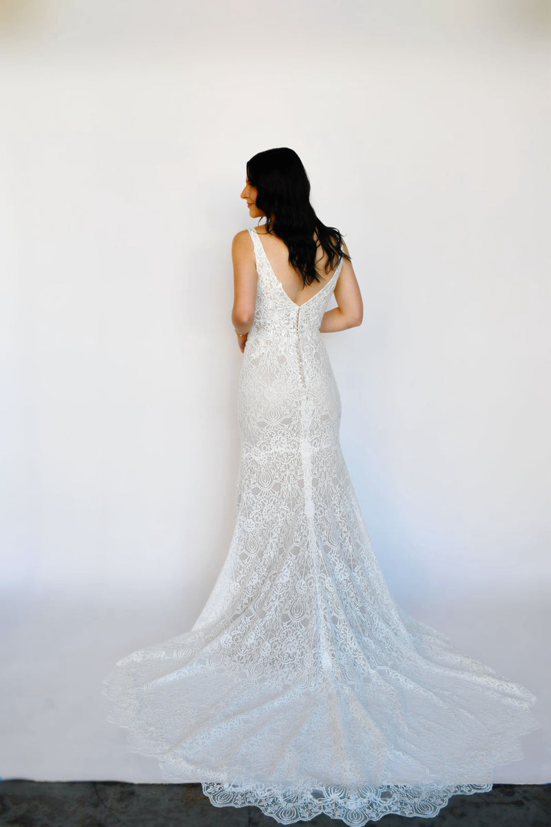 32778 - Chantilly Lace Fit and Flare