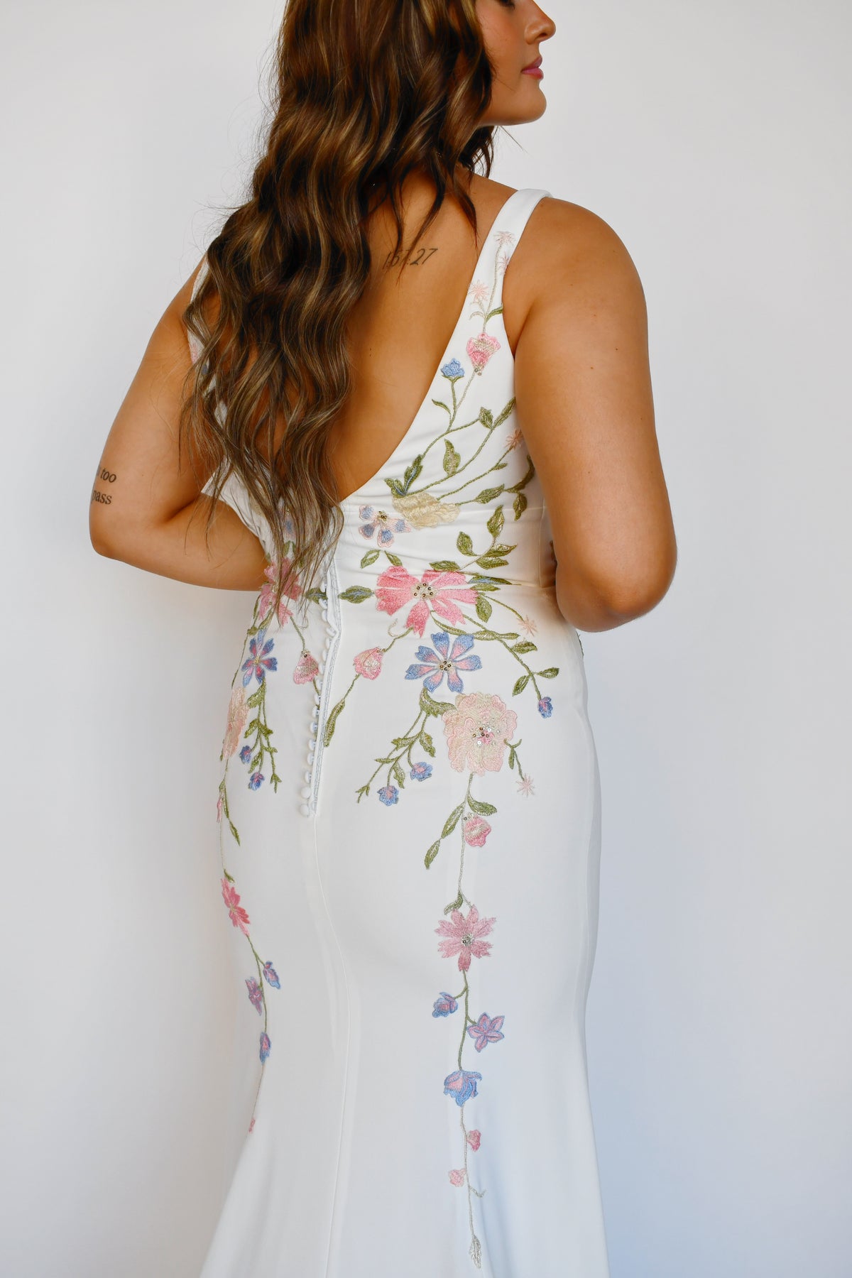 33300 - Plunging Neckline with Colored Florals