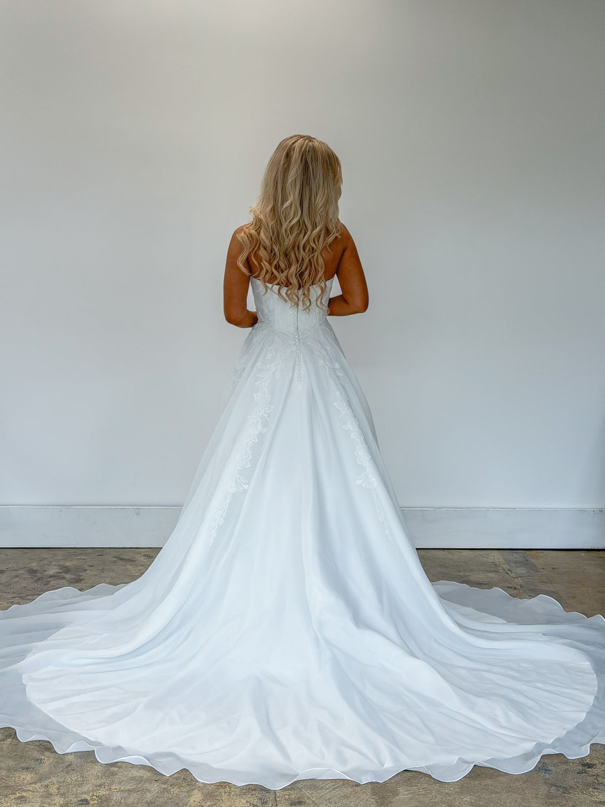 34952-Organza A-line wedding dress