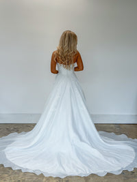 34952-Organza A-line wedding dress