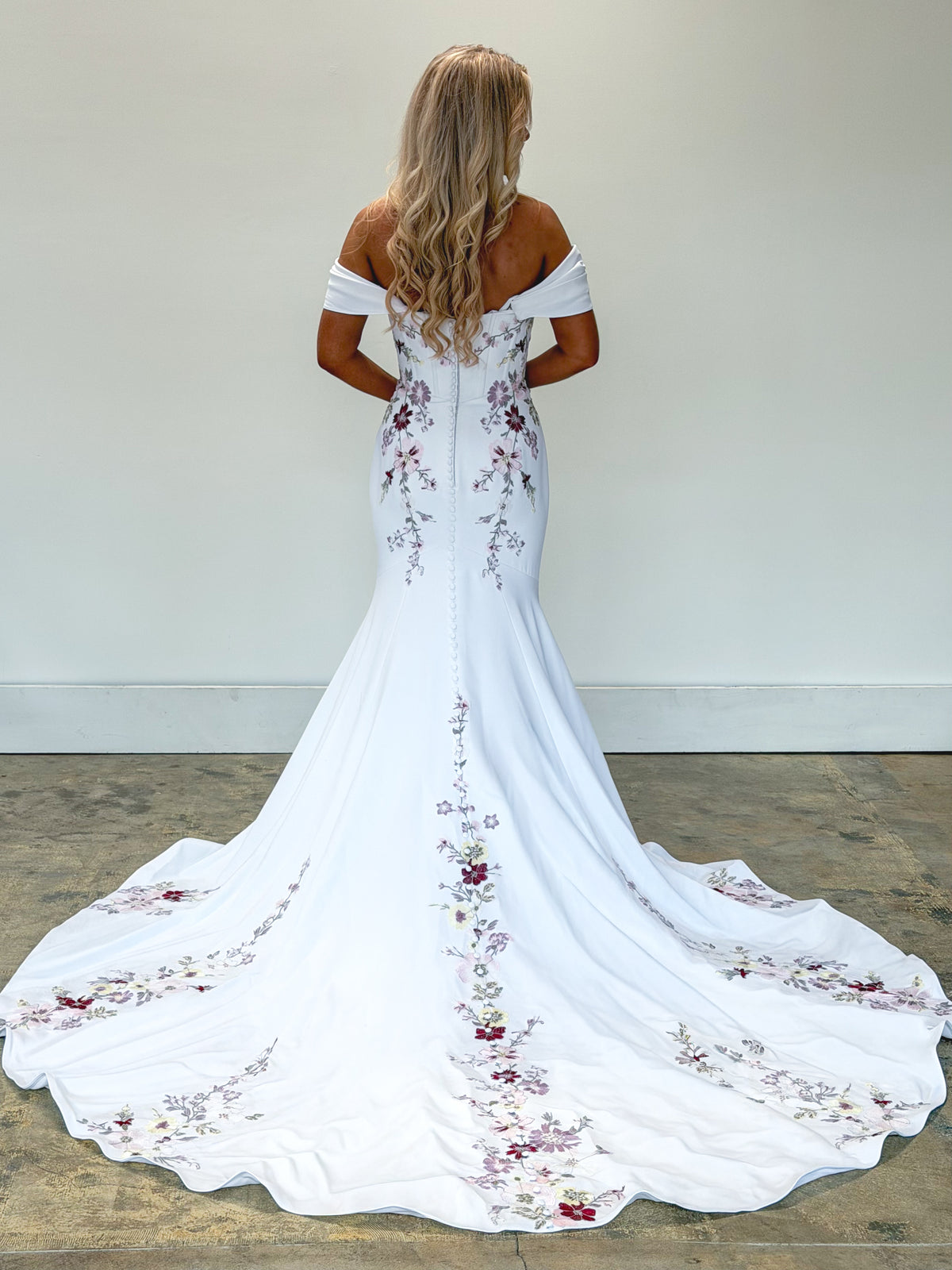 34922-Colorful Lace and Satin Wedding Dress