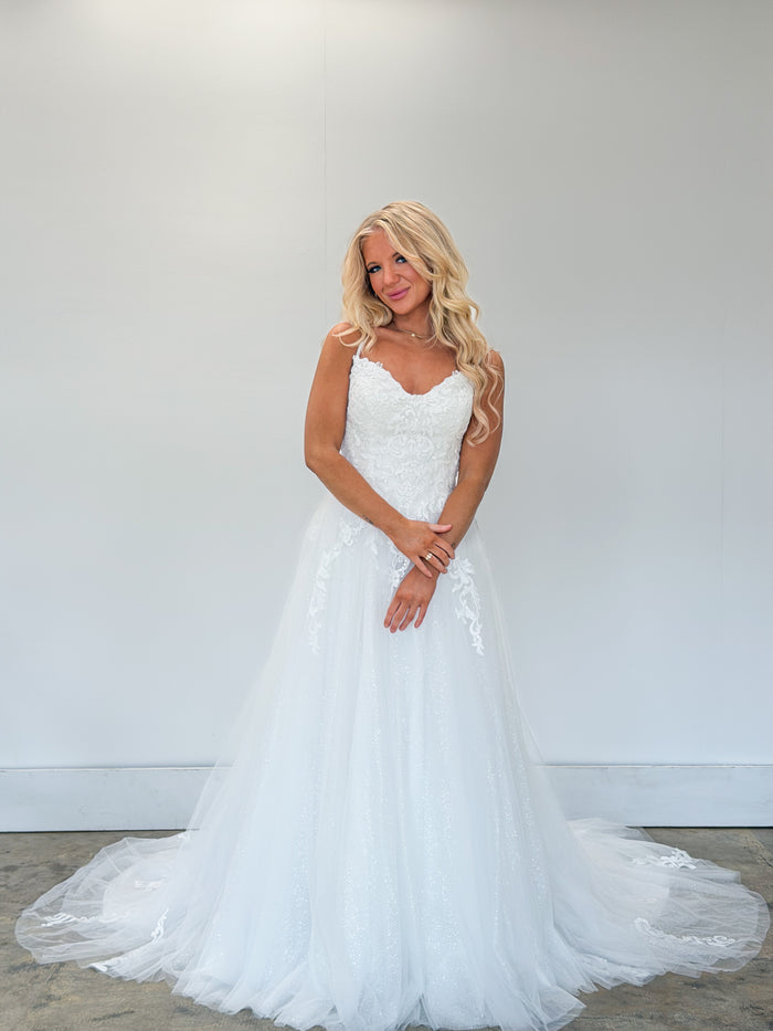 34950-Tulle and Lace A-line Wedding Dress