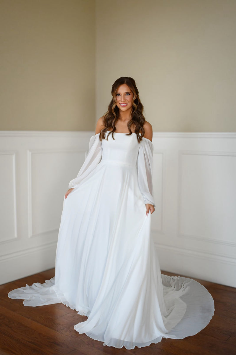 32784 - Elegant A-Line Bridal Gown for Classic Brides