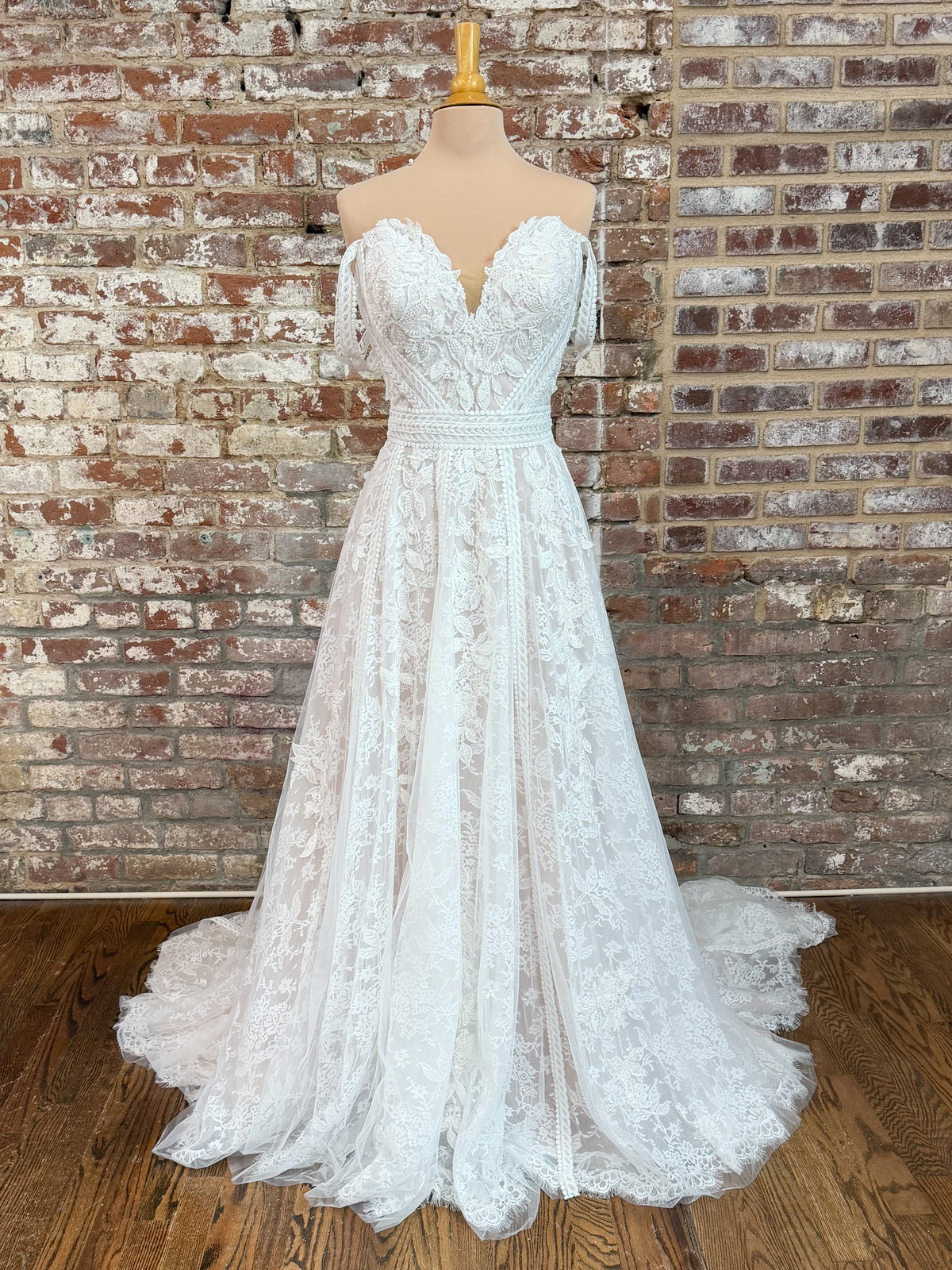 34391-Boho Off the Shoulder A-Line Wedding Dress
