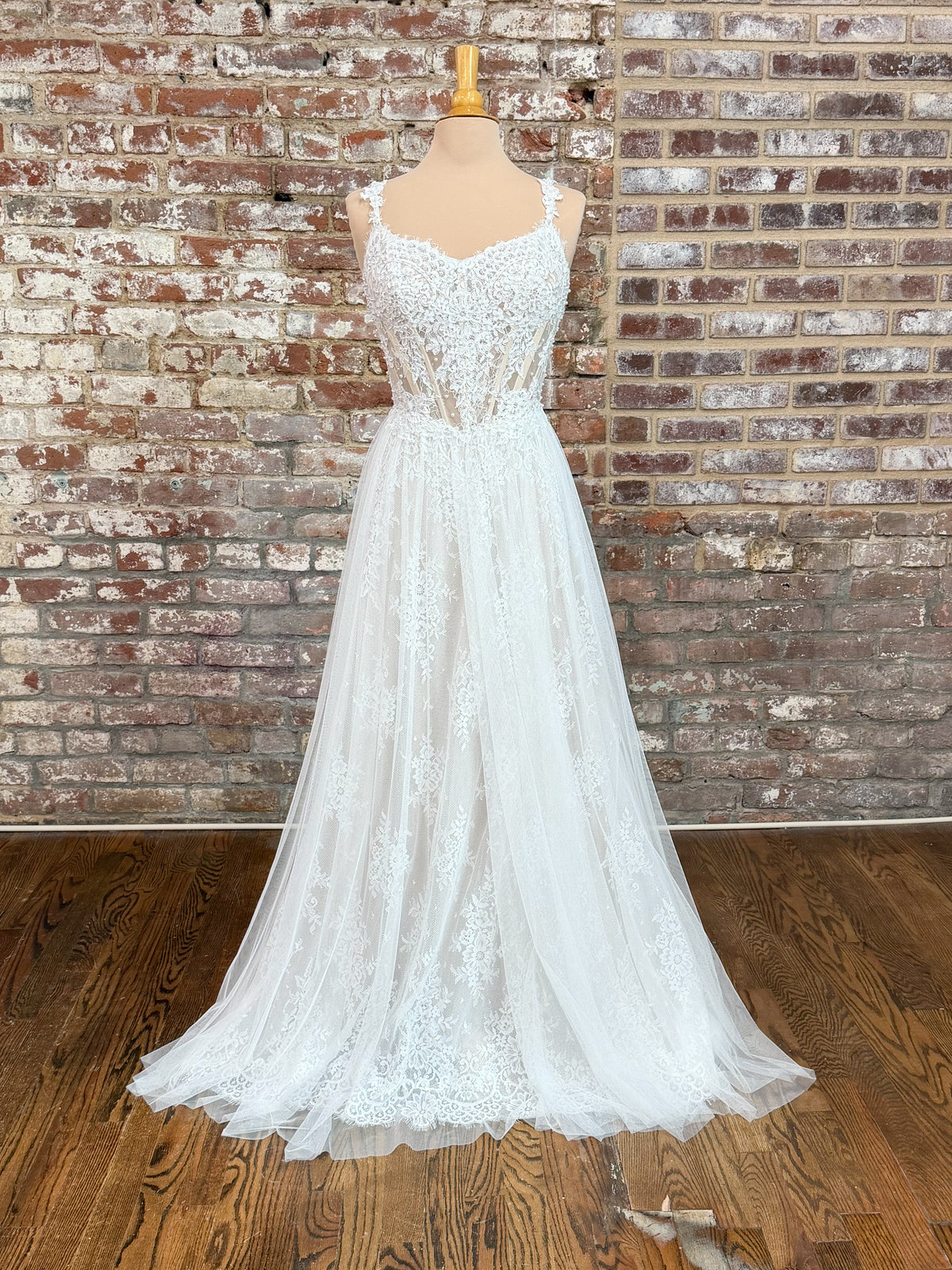 34438-Romantic Lace A-Line Wedding Gown