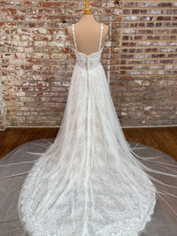 34438-Romantic Lace A-Line Wedding Gown
