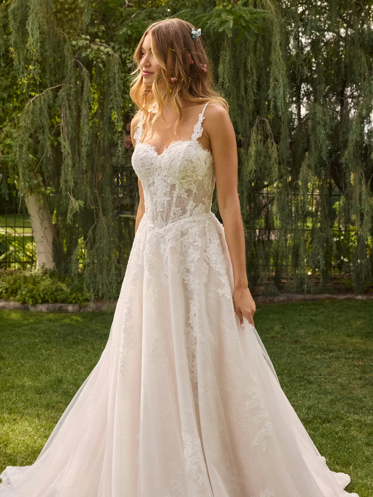 34832-Chantilly A-line Wedding Dress