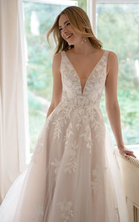 34824-V-Neckline Lace and Tulle A-Line Wedding Gown