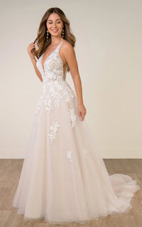 34824-V-Neckline Lace and Tulle A-Line Wedding Gown