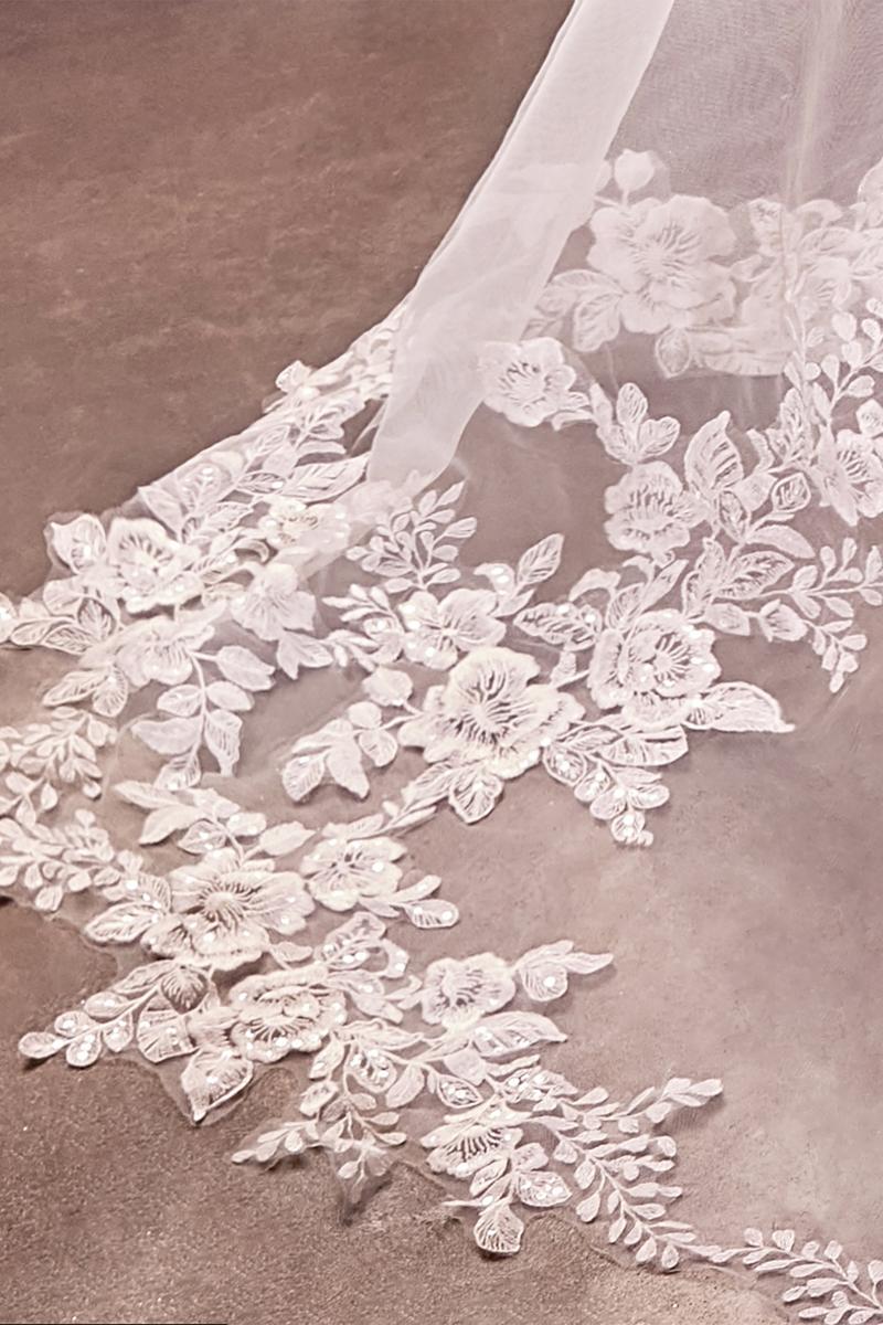 Ladivine Dress V010