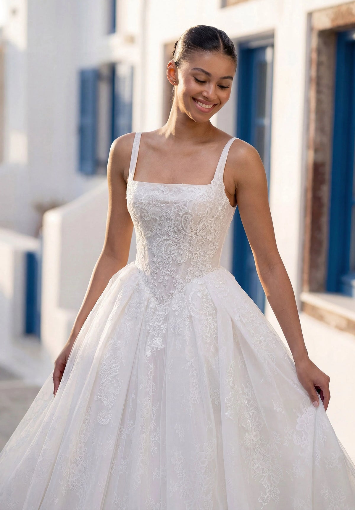34759-Square Neckline Full Ball Gown Wedding Dress