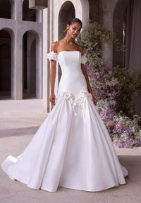 33442 - Sophisticated Sheath Gown with Streamlined Design