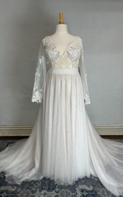 Plus Size Wedding Dresses | Normans Bridal | Springfield, MO